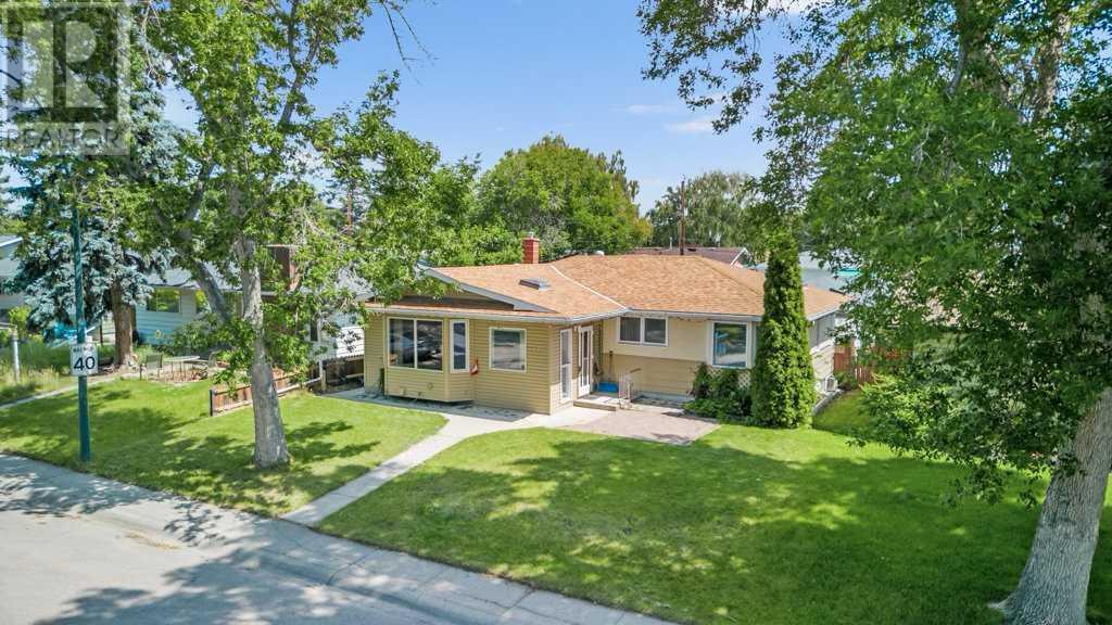 Single Family House Bungalow for Sale in  Fraser Road SE Fairview Calgary 