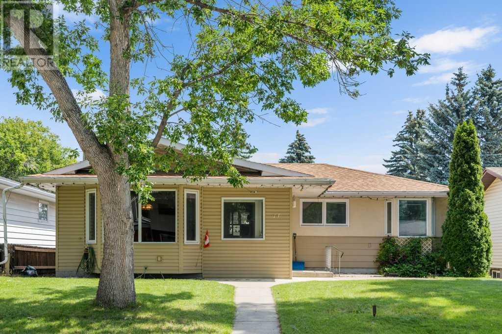 Single Family House Bungalow for Sale in  Fraser Road SE Fairview Calgary 