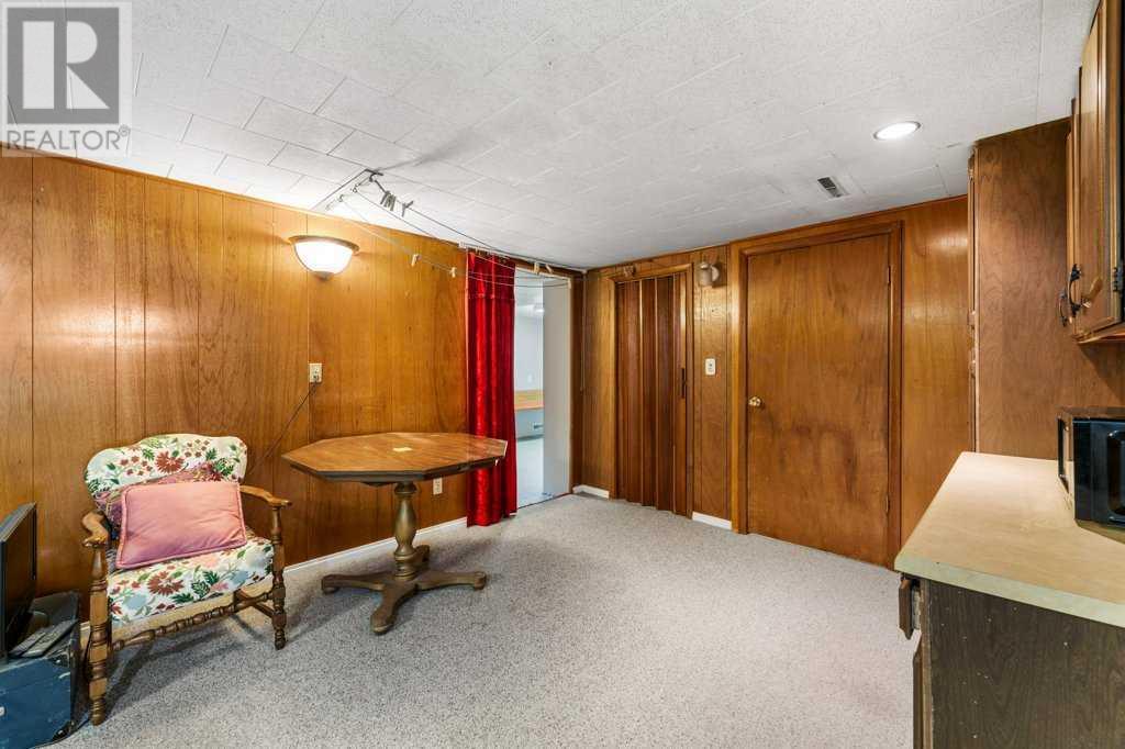 Single Family House Bungalow for Sale in  Fraser Road SE Fairview Calgary 