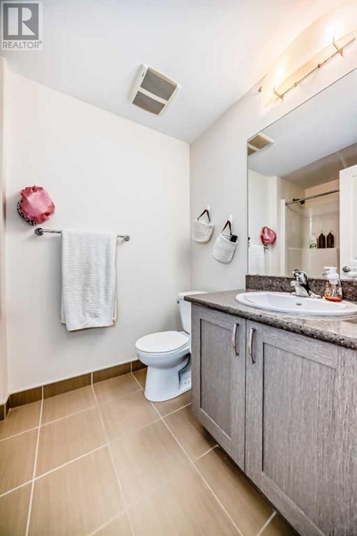 Single Family House for Sale in   brentwood Common NW Brentwood Calgary 
