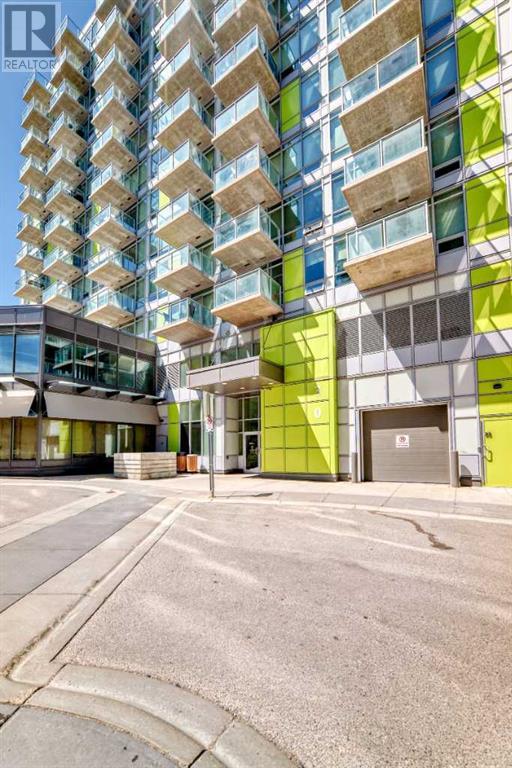 Single Family House for Sale in   brentwood Common NW Brentwood Calgary 