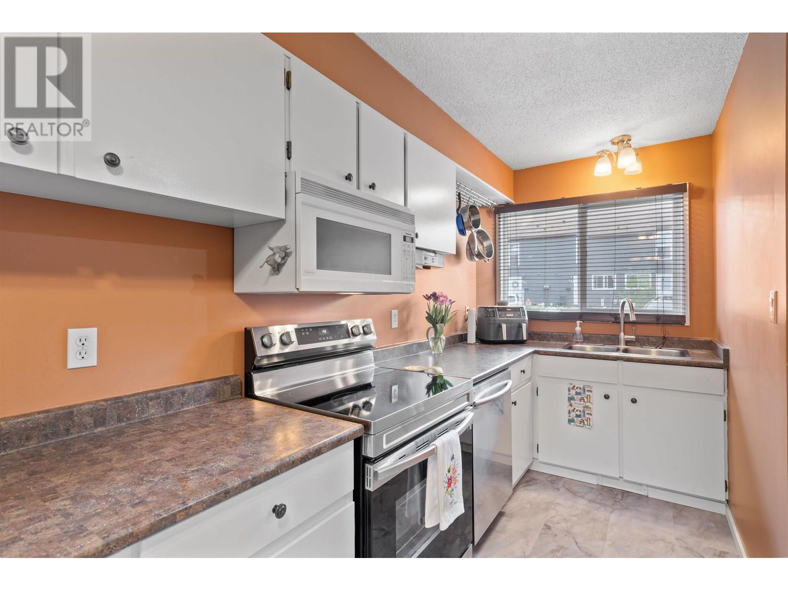 Photo 9 of 124 101 N Tabor Boulevard, Prince George BC