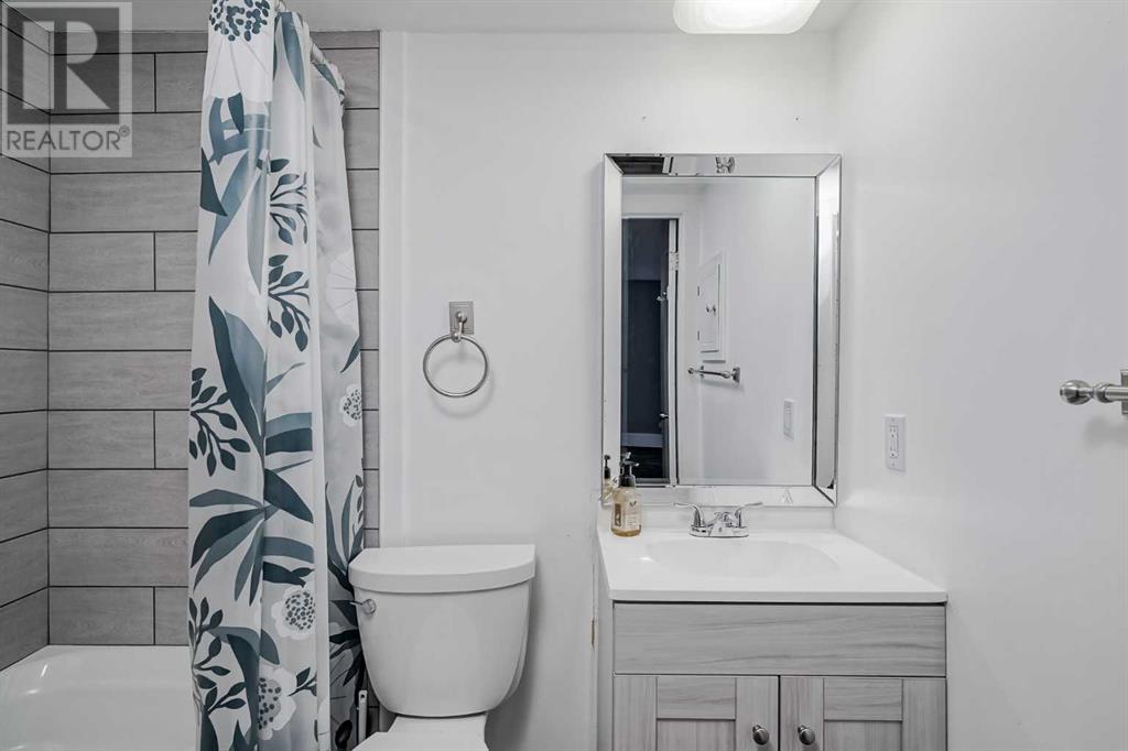 Single Family House for Sale in C   Avenue SW Cliff Bungalow Calgary 