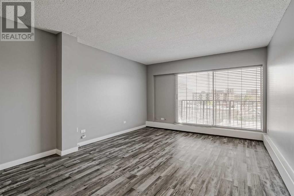 Single Family House for Sale in C   Avenue SW Cliff Bungalow Calgary 