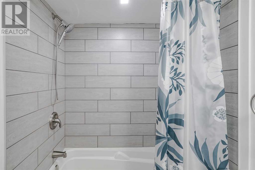 Single Family House for Sale in C   Avenue SW Cliff Bungalow Calgary 