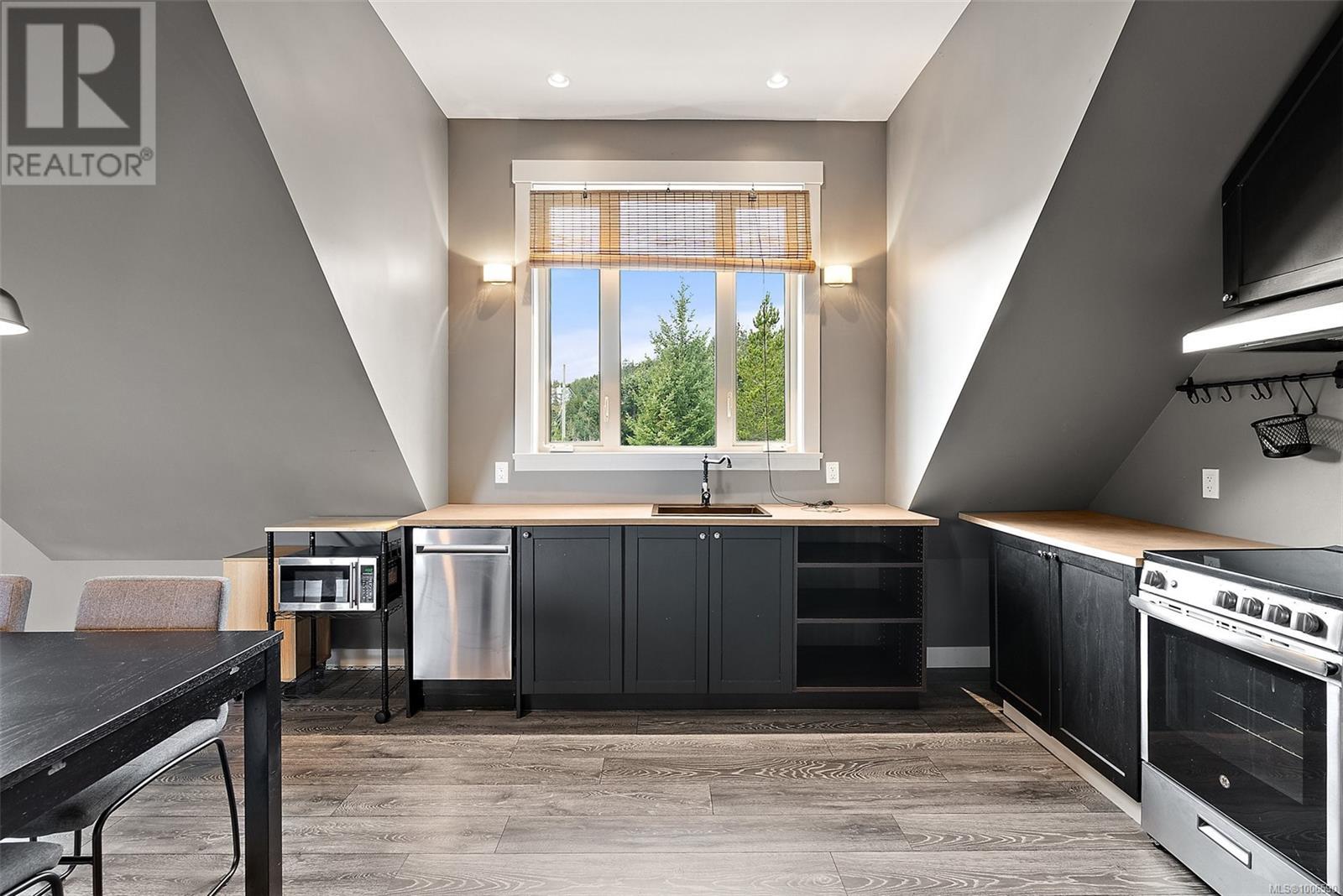 1490 Finlayson View Pl, Shawnigan Lake