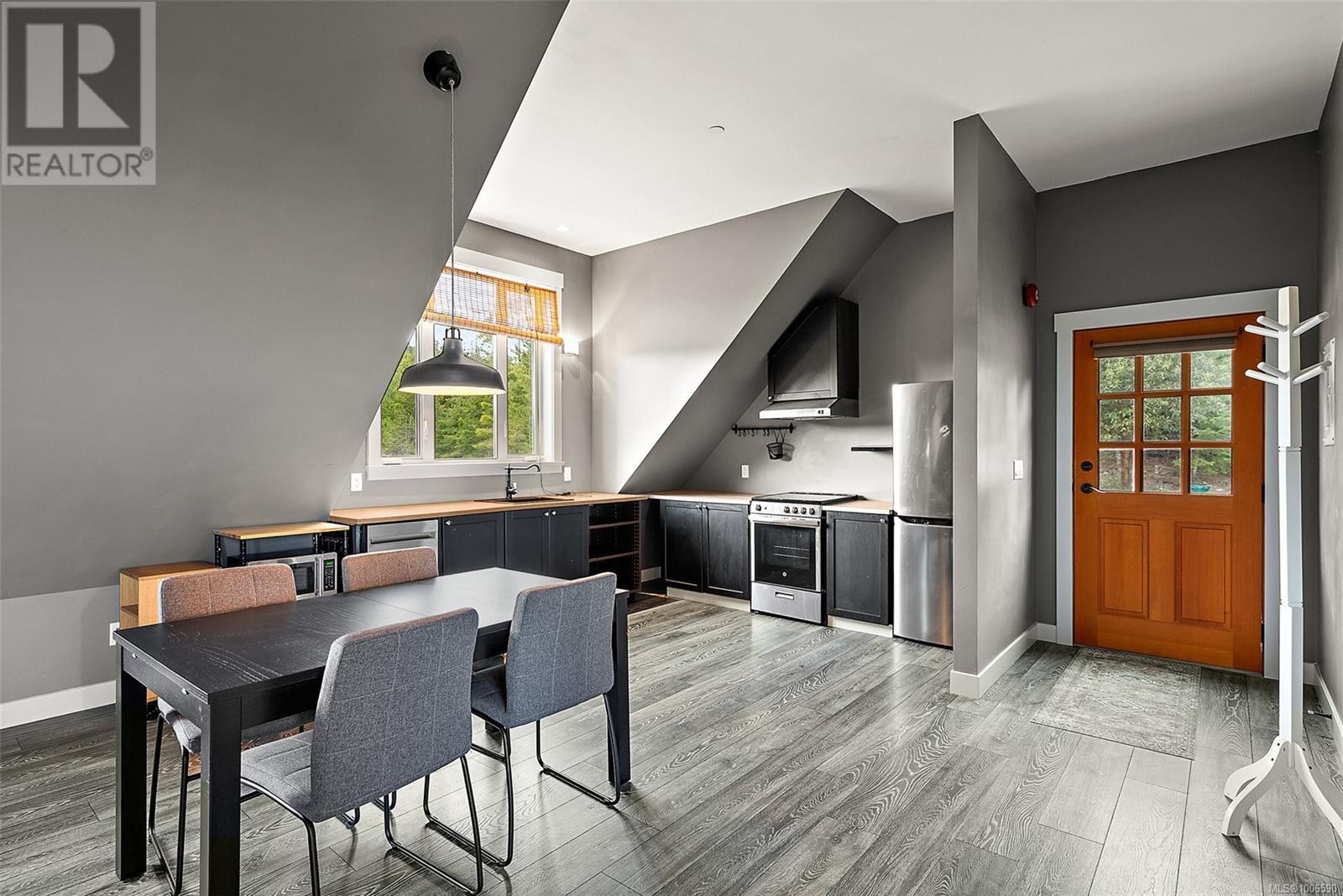 1490 Finlayson View Pl, Shawnigan Lake