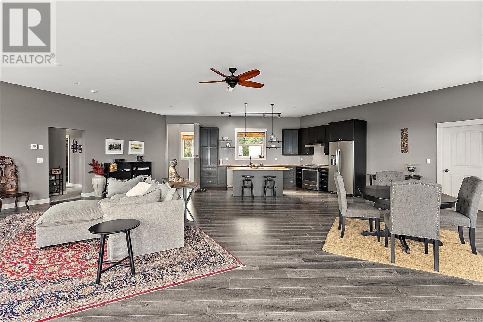 1490 Finlayson View Pl, Shawnigan Lake