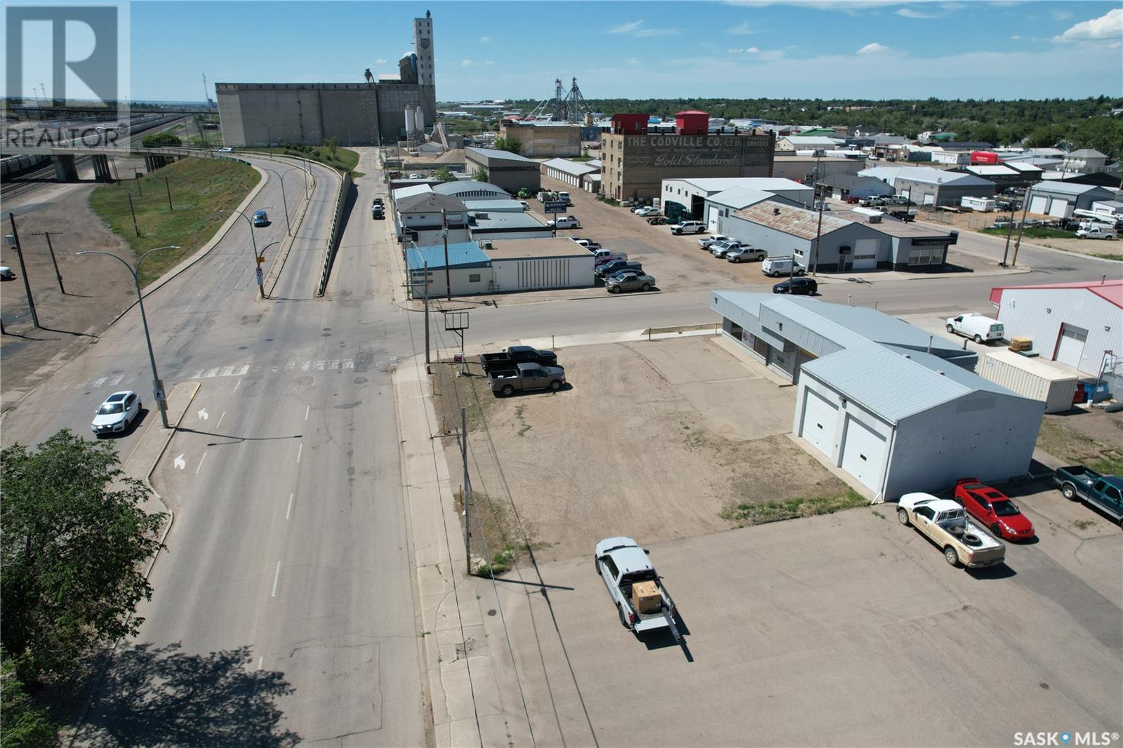 Photo 5 of 280 Manitoba Street W, Moose Jaw SK
