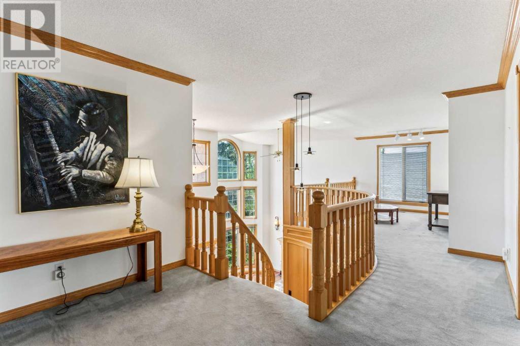 Single Family House for Sale in  Edgeview Road NW Edgemont Calgary 