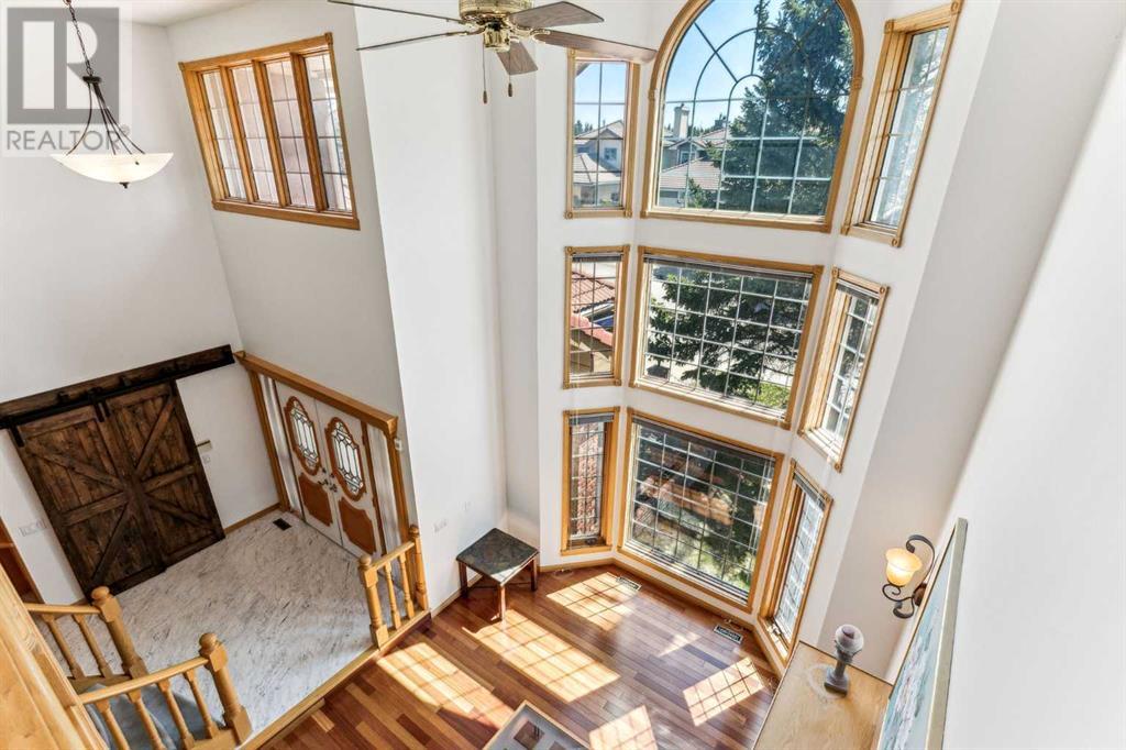 Single Family House for Sale in  Edgeview Road NW Edgemont Calgary 