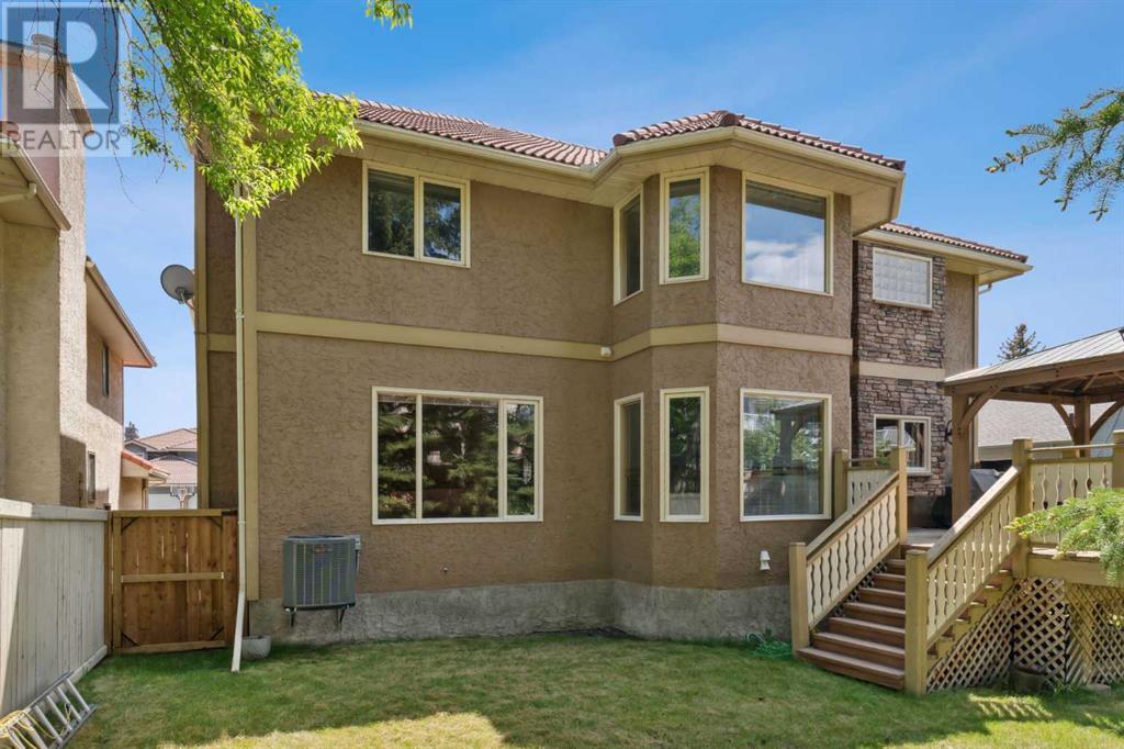 Single Family House for Sale in  Edgeview Road NW Edgemont Calgary 