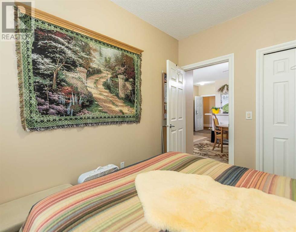 Single Family House for Sale in   Arbour Lake Road NW Arbour Lake Calgary 