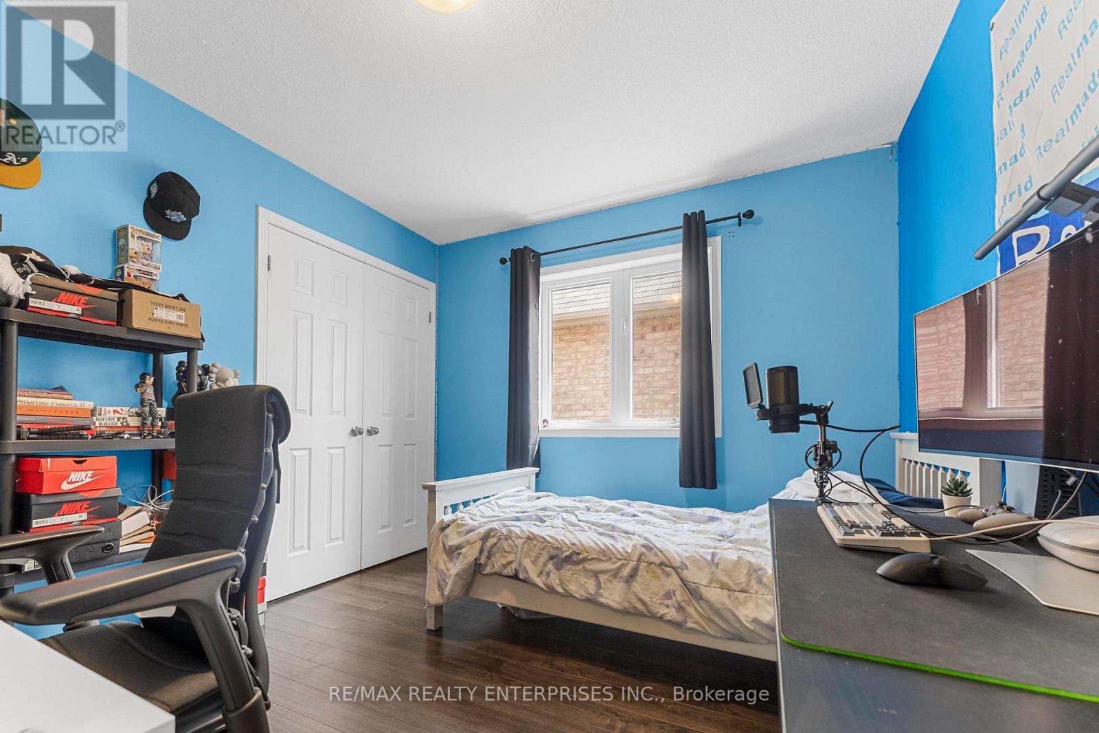 Photo 36 of 358 Windwood Drive, Hamilton ON