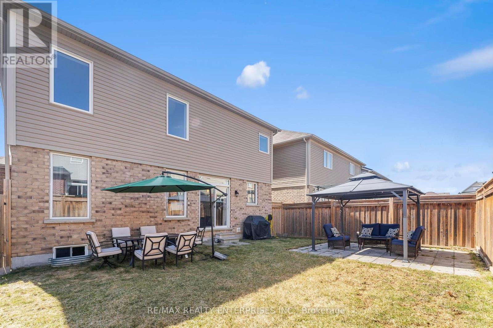 Photo 42 of 358 Windwood Drive, Hamilton ON