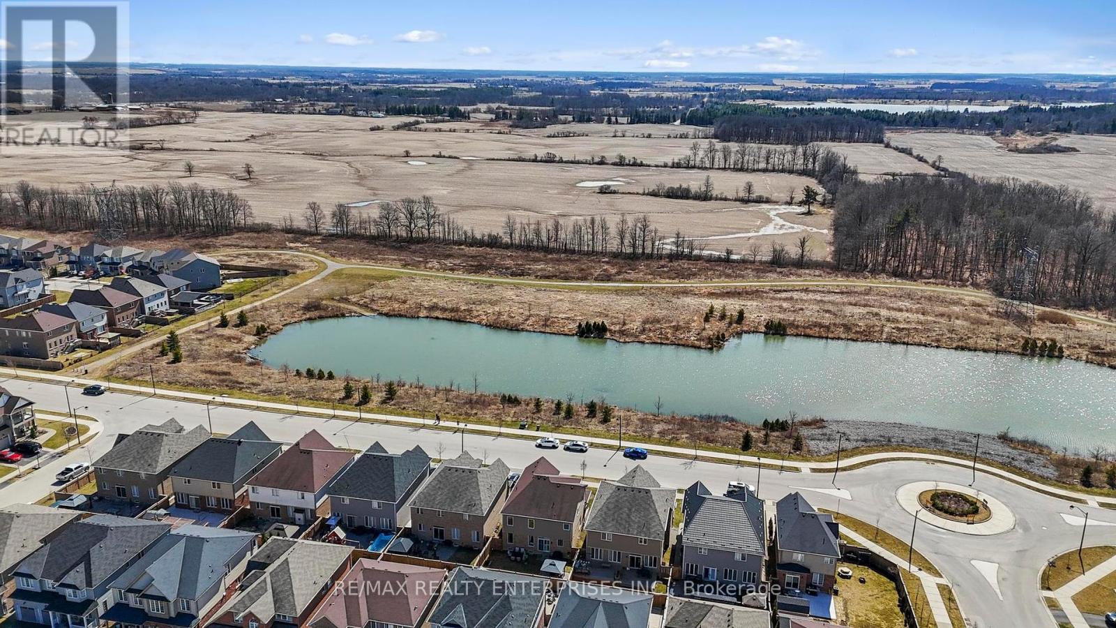 Photo 43 of 358 Windwood Drive, Hamilton ON