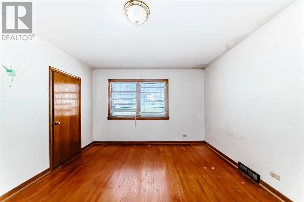 Single Family House Bungalow for Sale in  Centre Street NE Tuxedo Park Calgary 