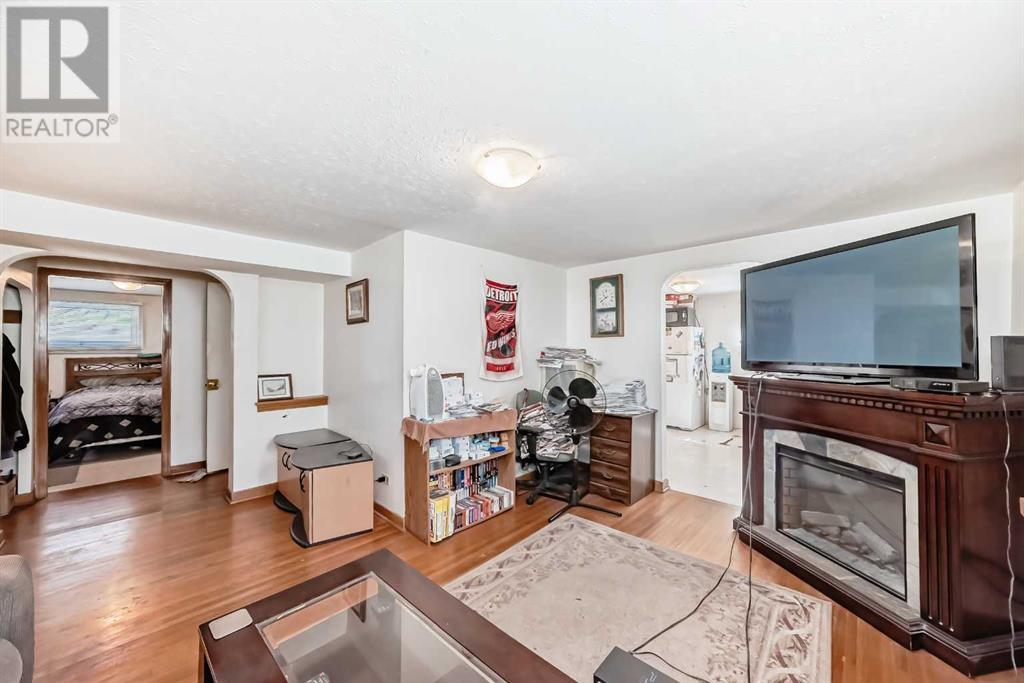 Single Family House Bungalow for Sale in  Centre Street NE Tuxedo Park Calgary 