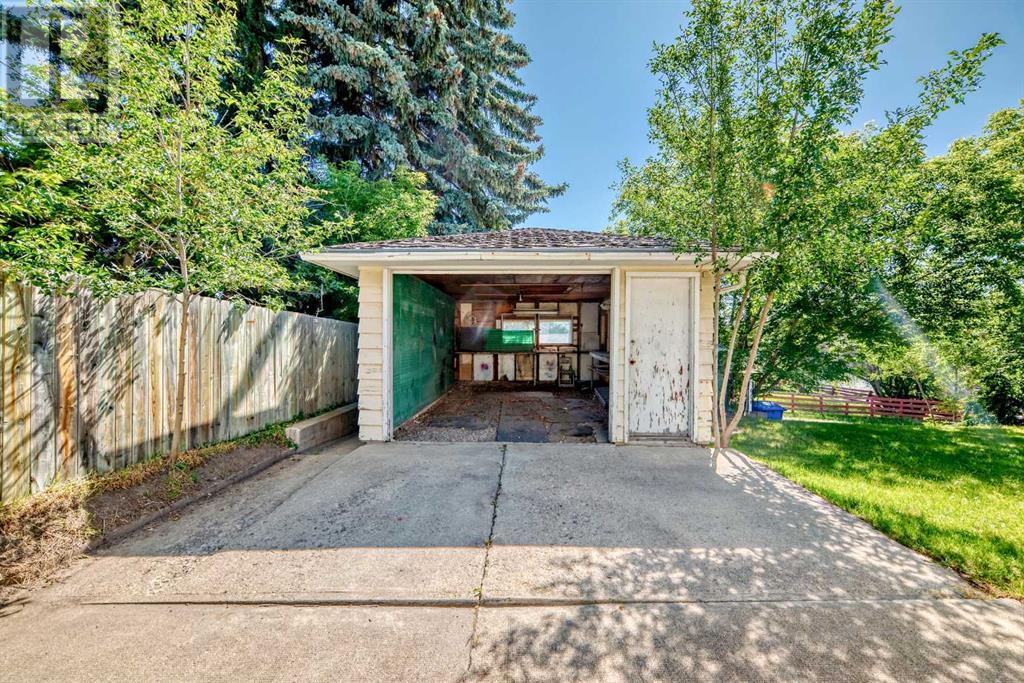Single Family House Bungalow for Sale in  Centre Street NE Tuxedo Park Calgary 