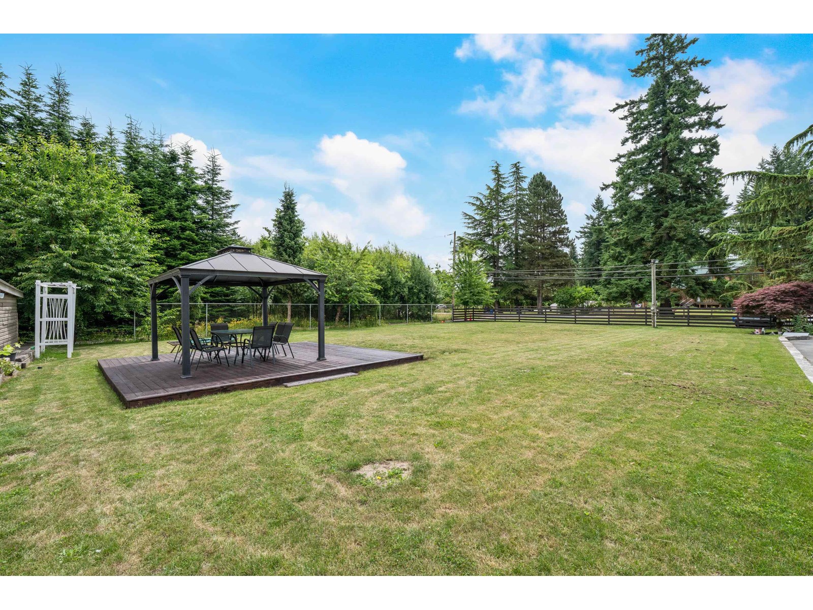 Photo 14 of 23363 48 Avenue, Langley BC