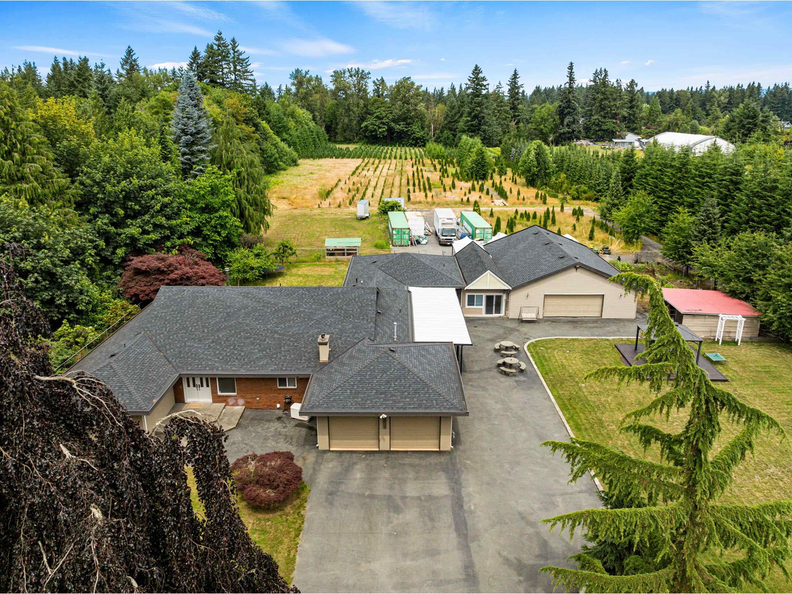 Photo 7 of 23363 48 Avenue, Langley BC