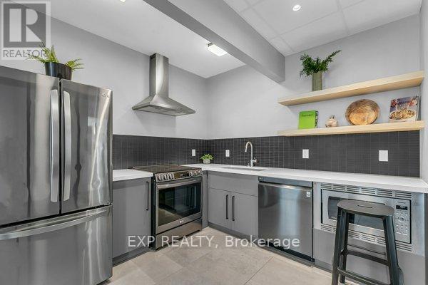 Photo 10 of 612 108 Garment Street, Kitchener ON