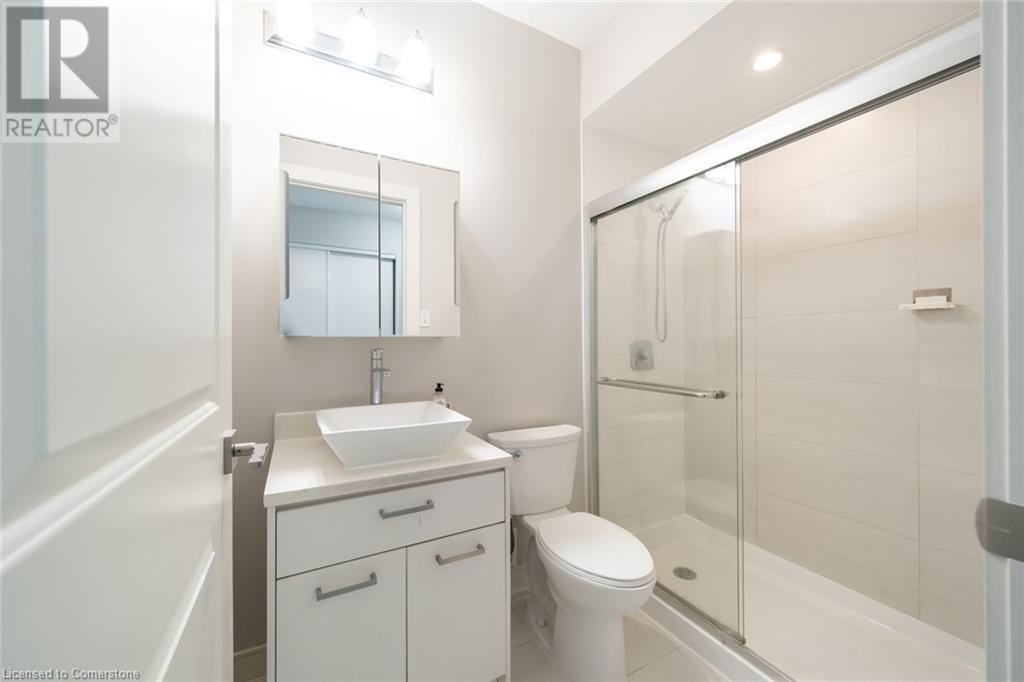 Photo 21 of 150 Main Street W Unit Ph 3, Hamilton ON
