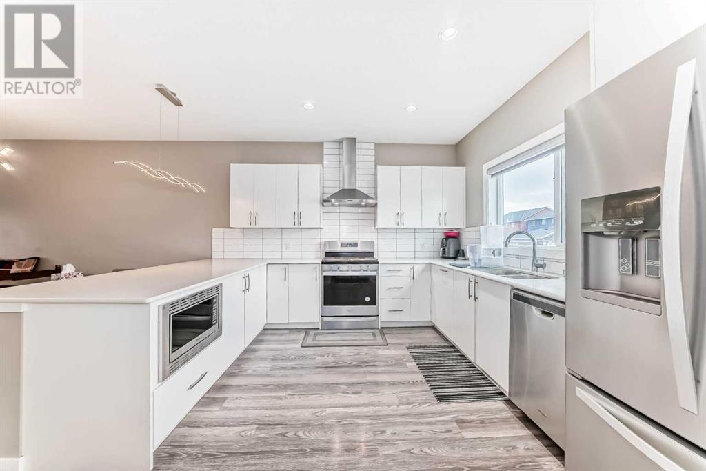 617 Redstone Drive NE, Calgary, Alberta