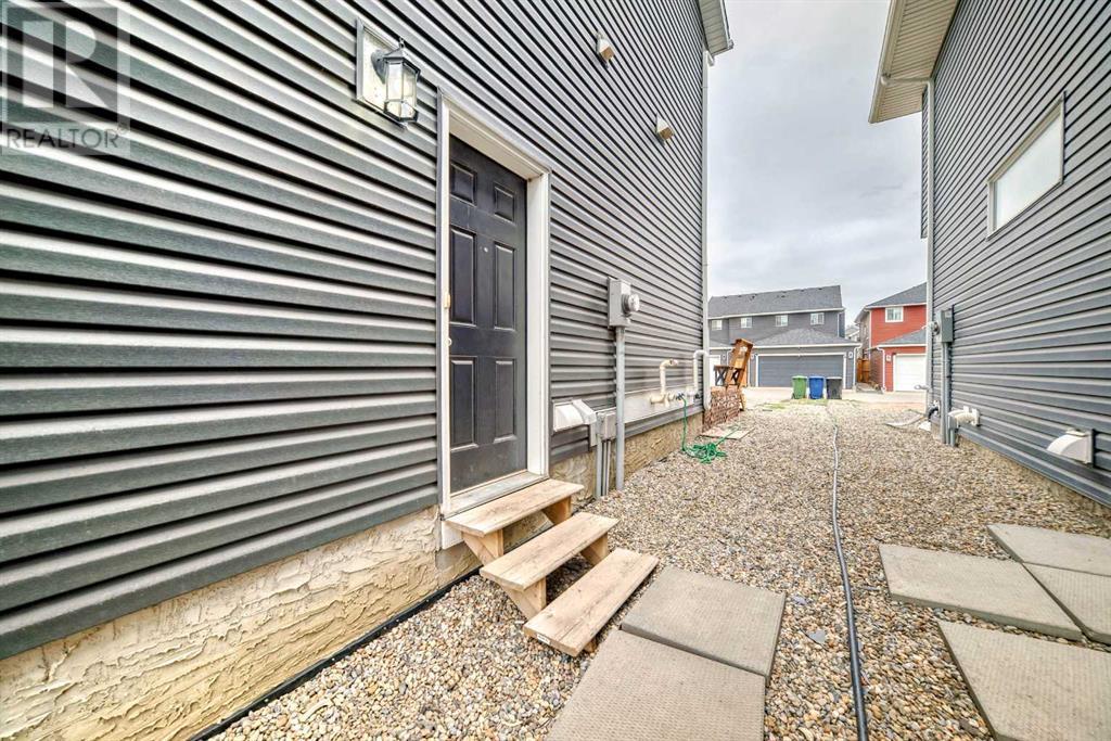 Single Family House for Sale in  Redstone Drive NE Redstone Calgary 