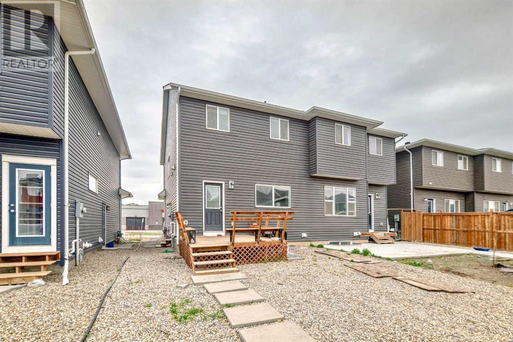 Single Family House for Sale in  Redstone Drive NE Redstone Calgary 