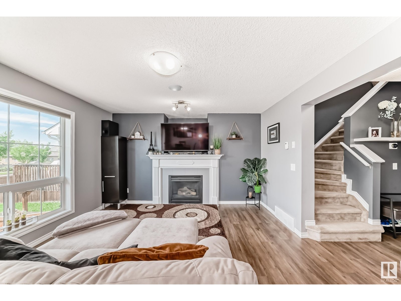 Photo 16 of 1636 65 St Sw, Edmonton AB