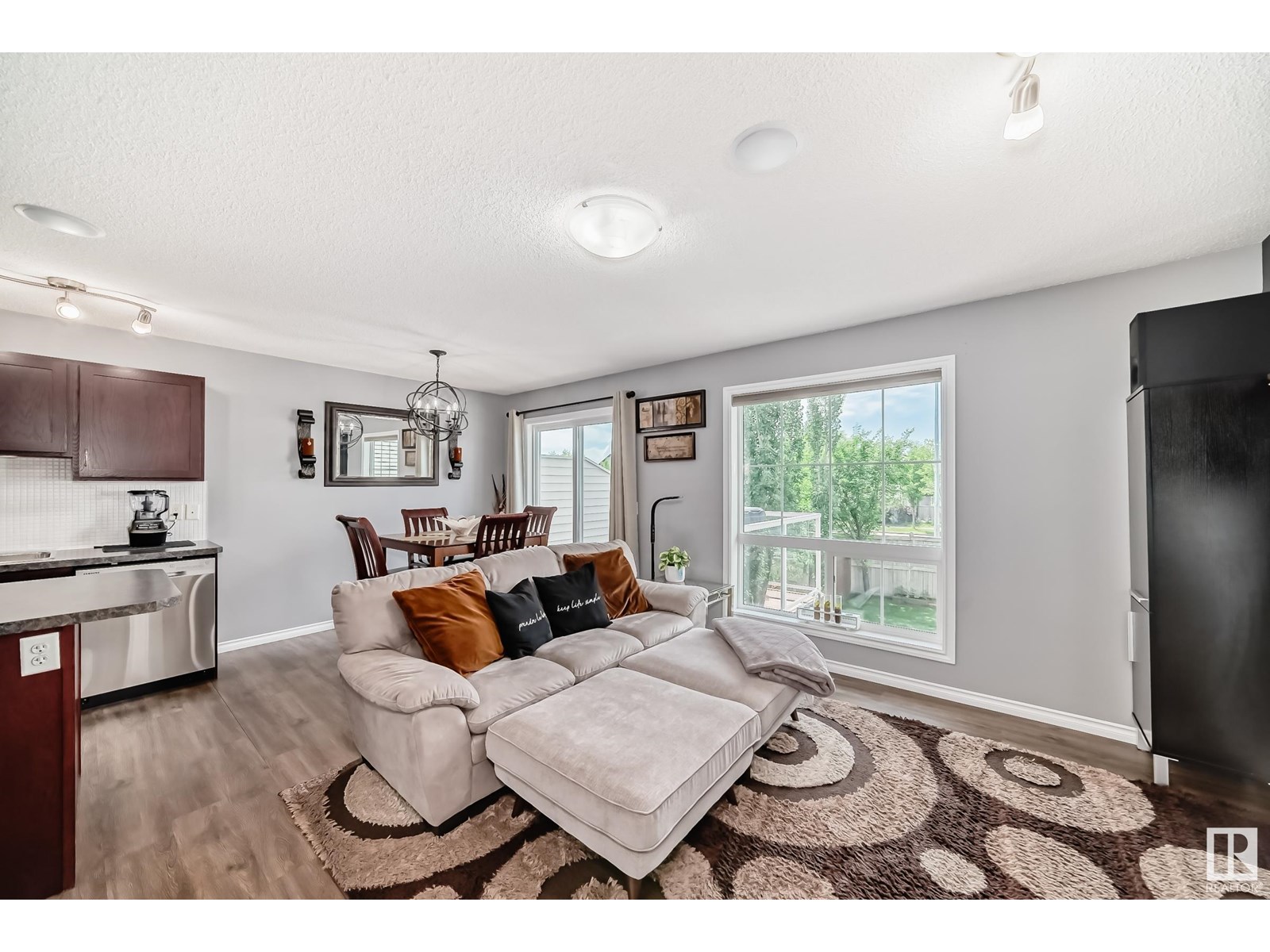 Photo 34 of 1636 65 St Sw, Edmonton AB