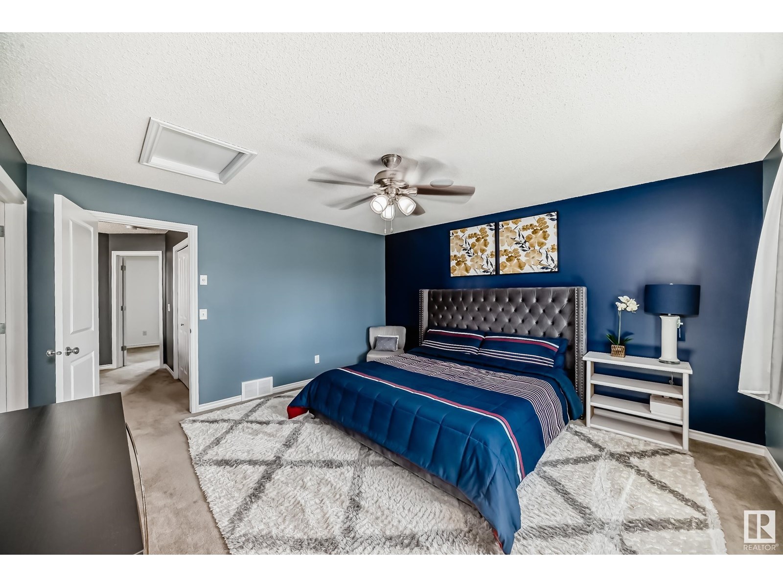 Photo 4 of 1636 65 St Sw, Edmonton AB