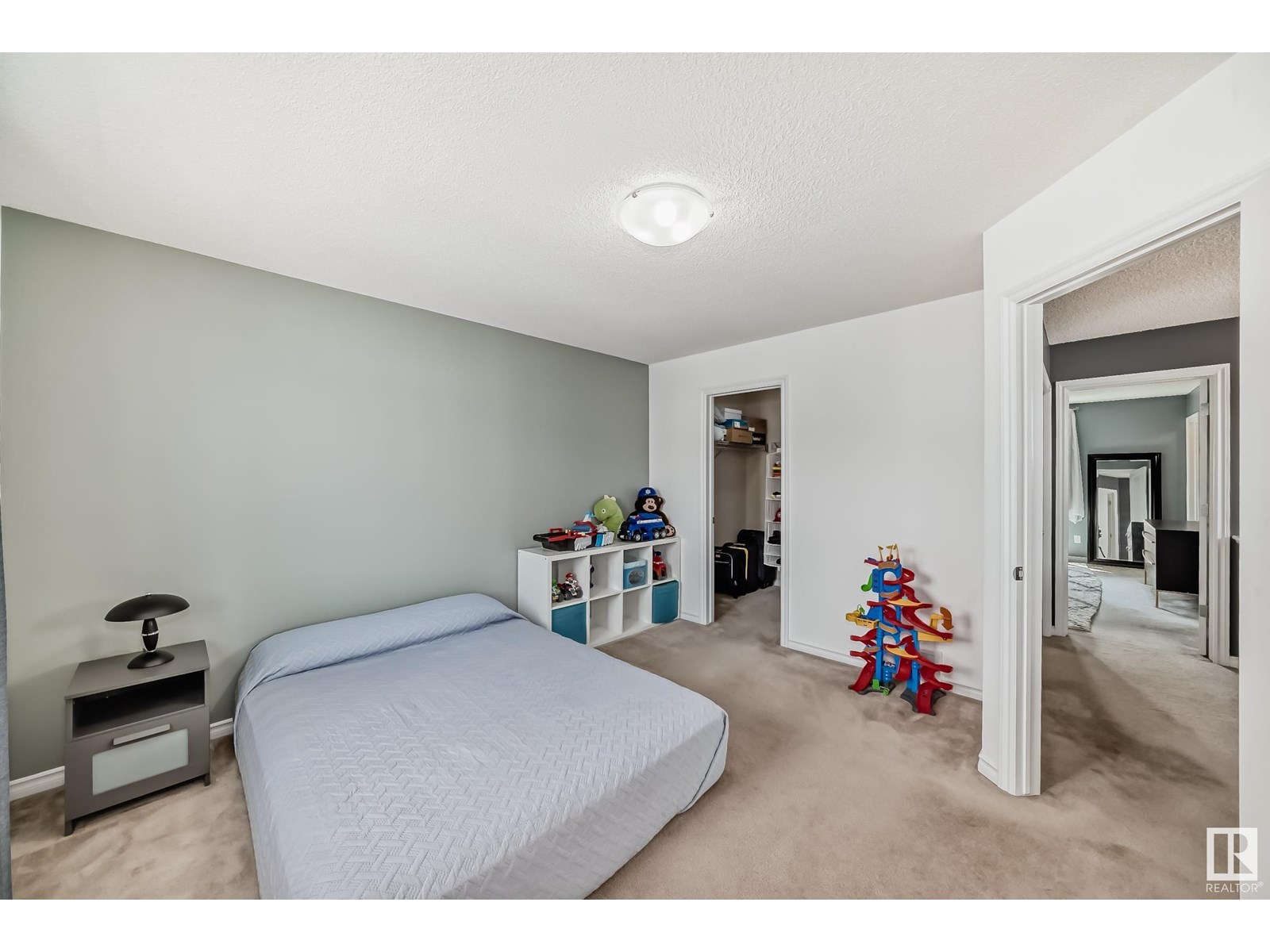Photo 10 of 1636 65 St Sw, Edmonton AB