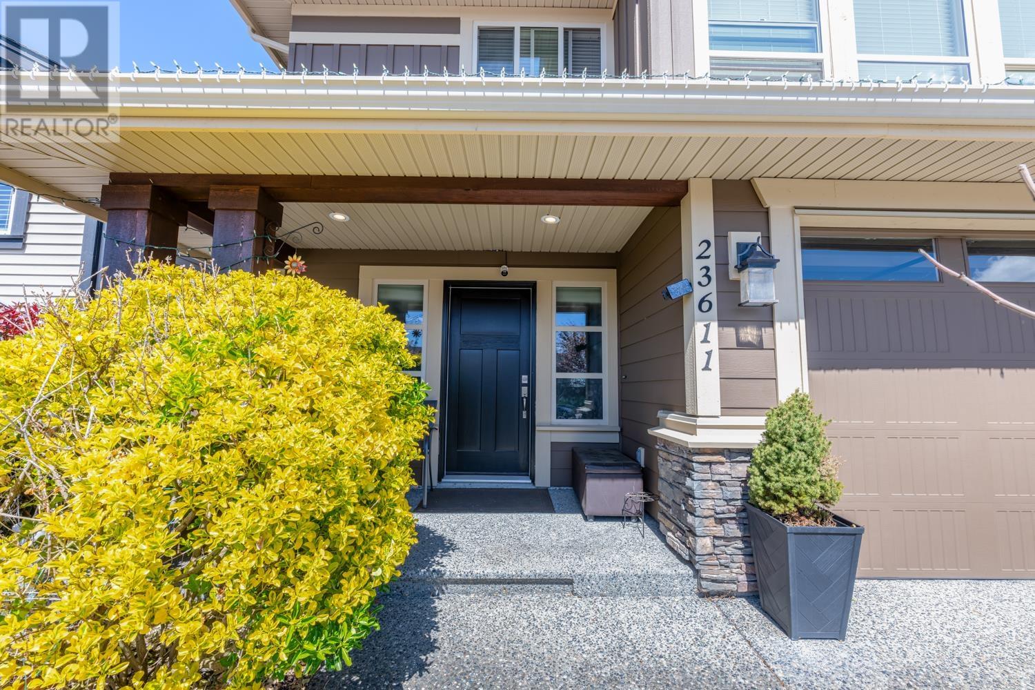 Photo 2 of 23611 Bryant Drive, Maple Ridge BC