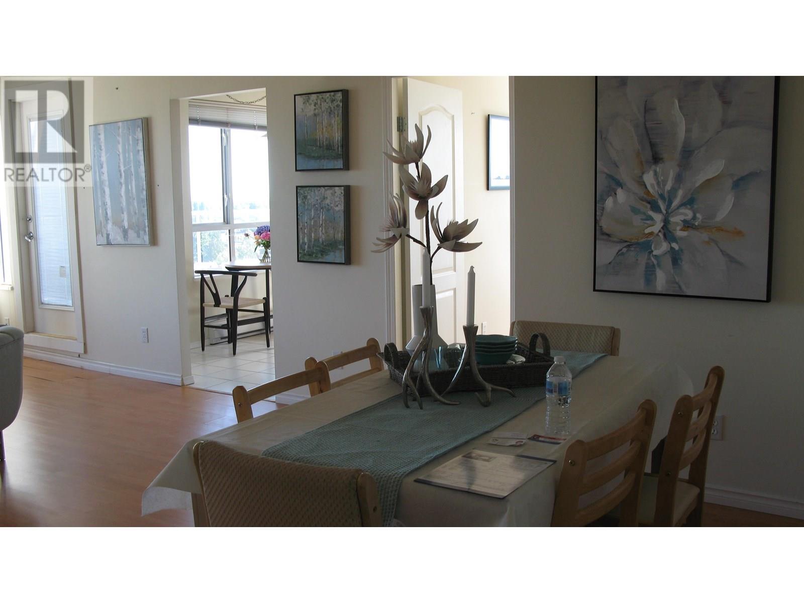 Photo 5 of 1302 7680 Granville Avenue, Richmond BC