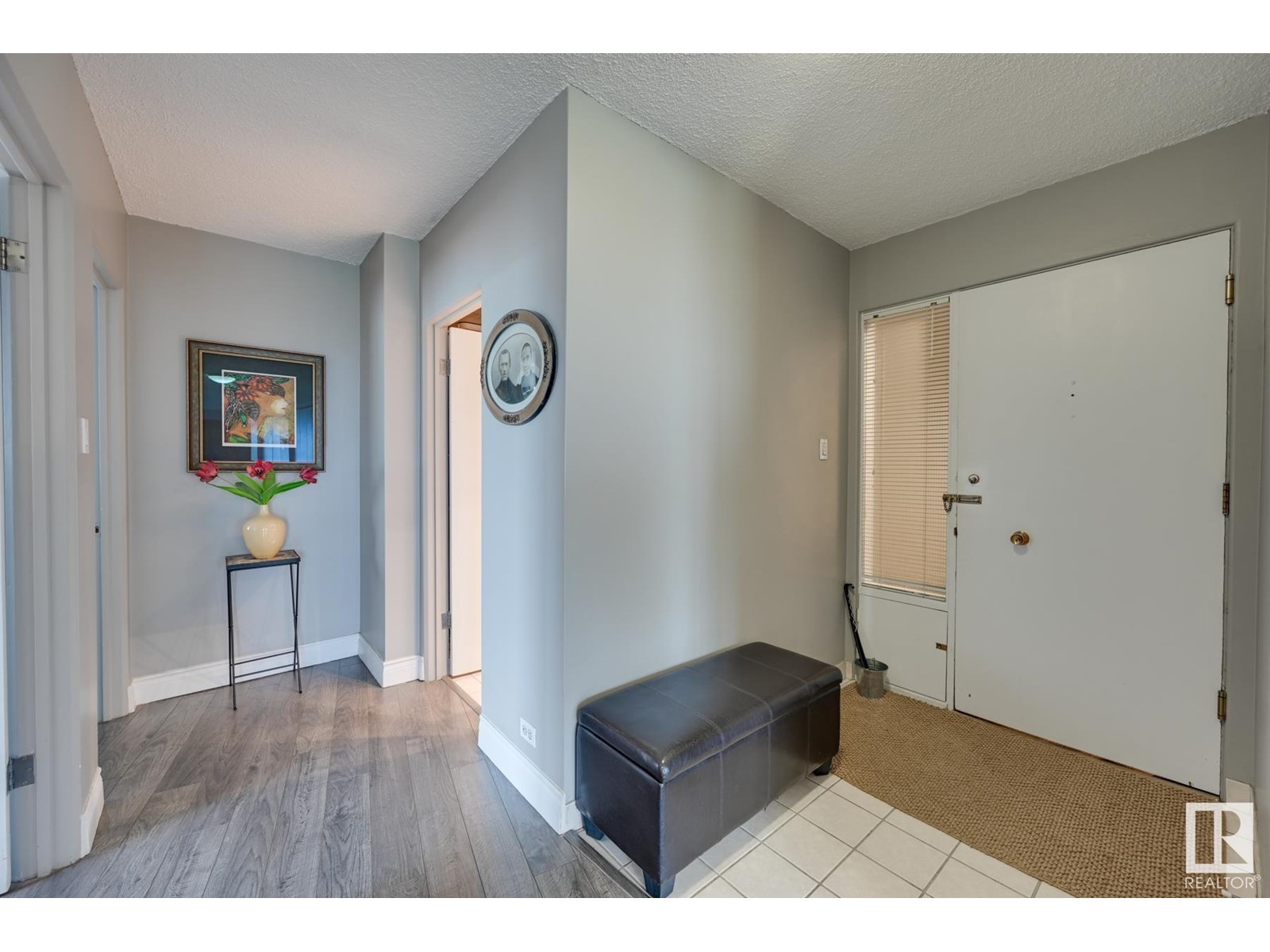 Photo 26 of 503 12207 Jasper Av Nw, Edmonton AB