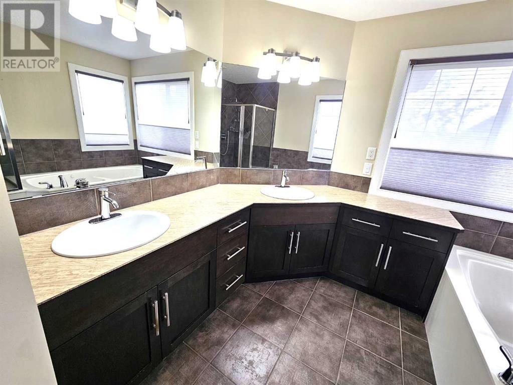 Single Family House for Sale in  Pantego Road NW Panorama Hills Calgary 