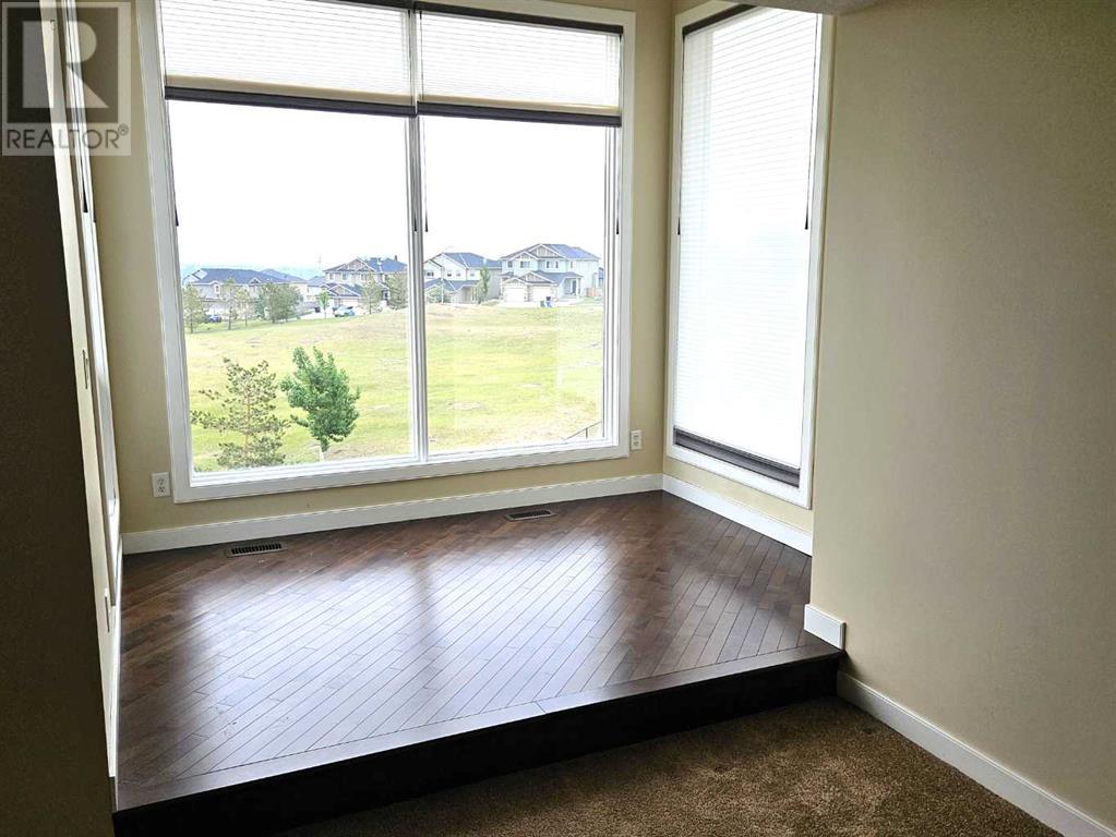 Single Family House for Sale in  Pantego Road NW Panorama Hills Calgary 