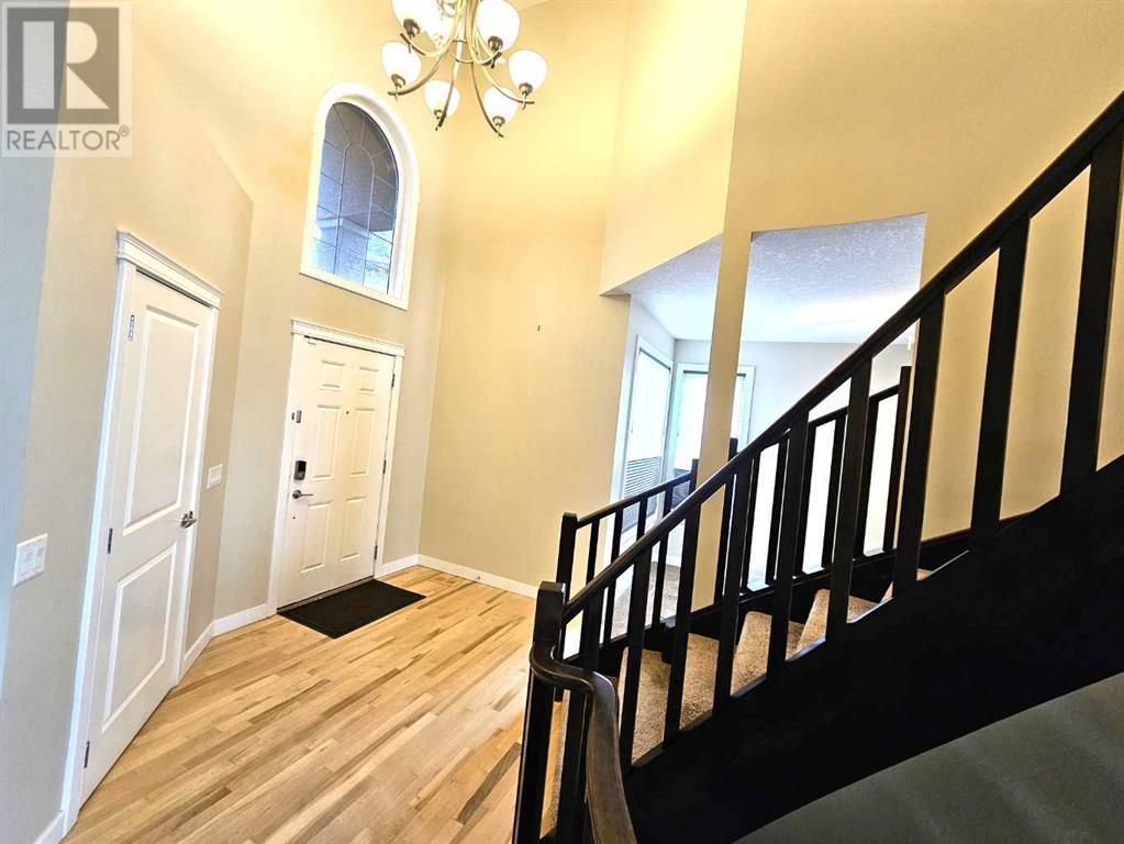 Single Family House for Sale in  Pantego Road NW Panorama Hills Calgary 