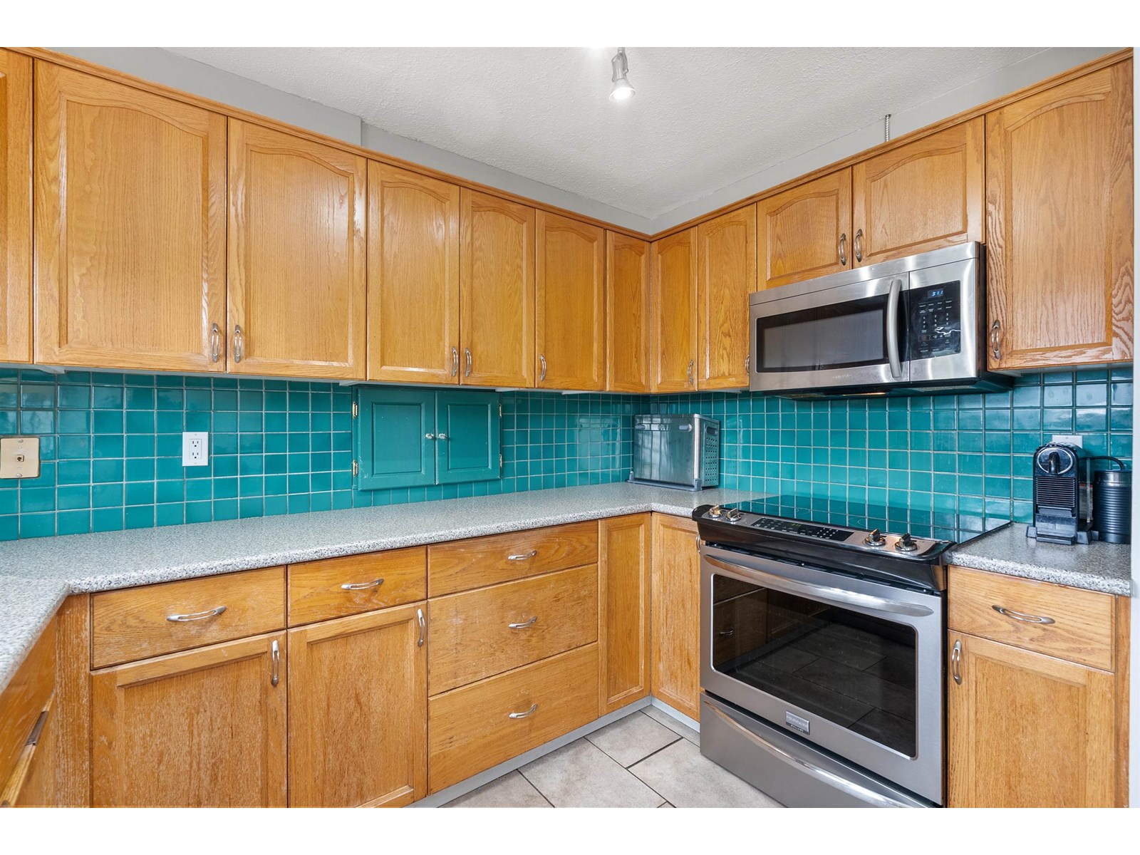 Photo 12 of 5840 184 Street, Surrey BC