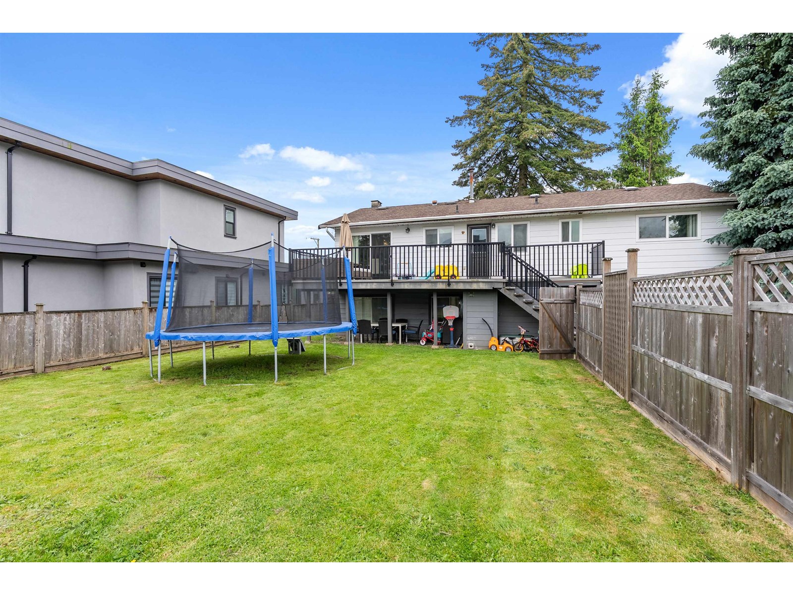 Photo 29 of 5840 184 Street, Surrey BC