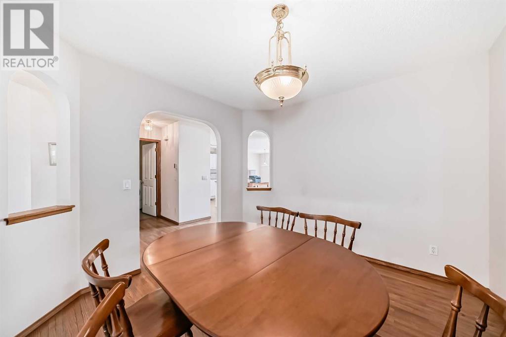 Single Family House for Sale in  Sierra Nevada Green SW Signal Hill Calgary 