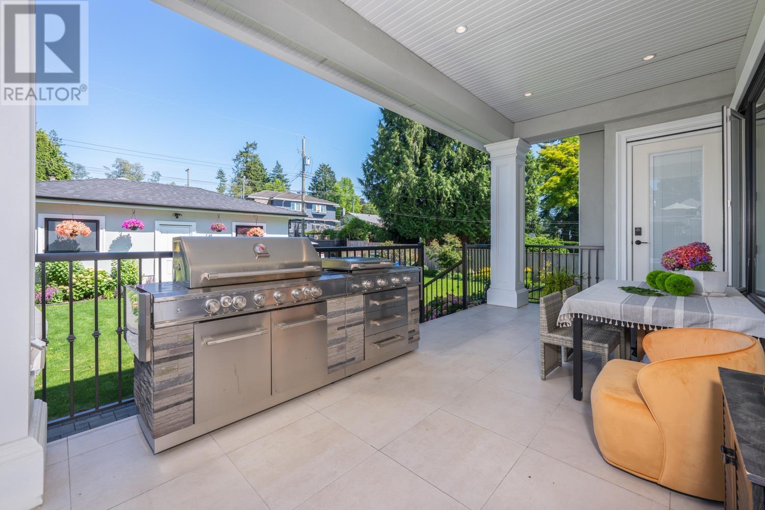 Photo 24 of 2130 Gerald Avenue, Burnaby BC