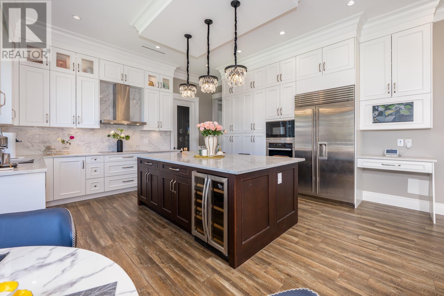 Photo 7 of 2130 Gerald Avenue, Burnaby BC