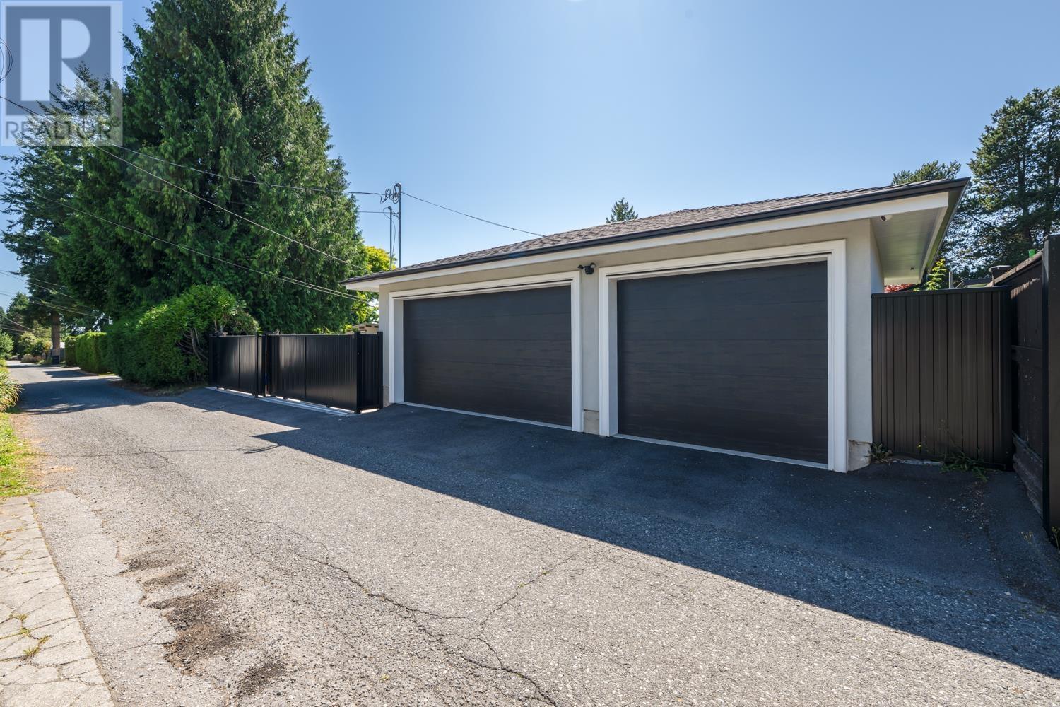 Photo 28 of 2130 Gerald Avenue, Burnaby BC
