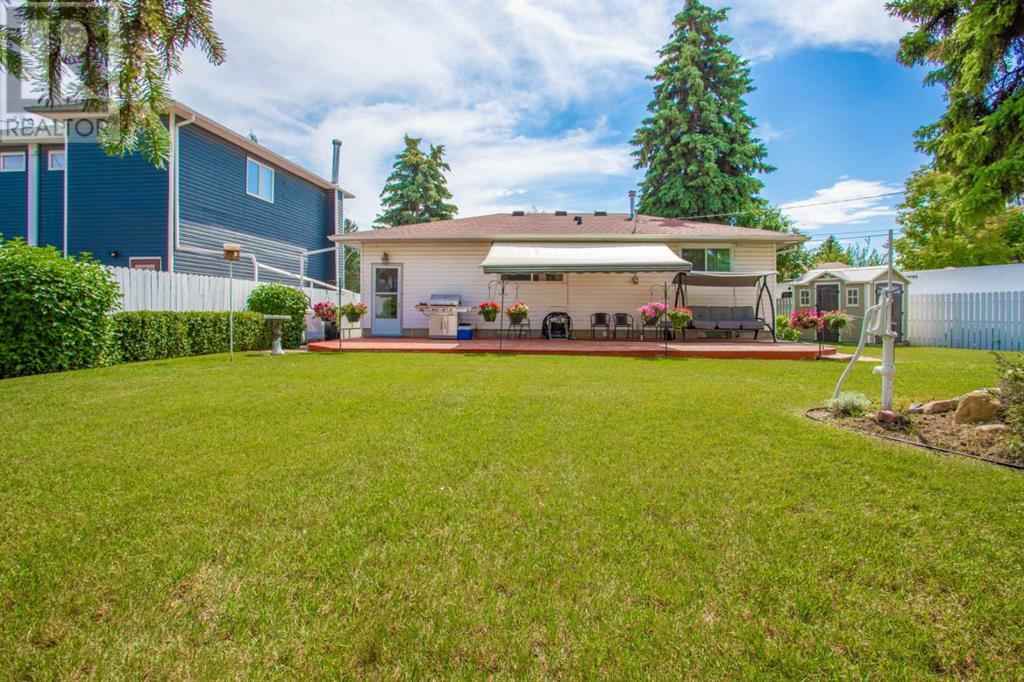 Single Family House Bungalow for Sale in  Aurora Place SE Acadia Calgary 