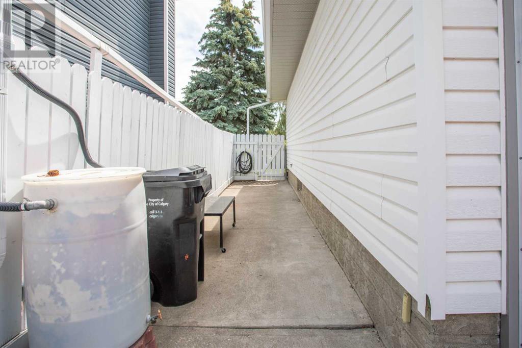 Single Family House Bungalow for Sale in  Aurora Place SE Acadia Calgary 