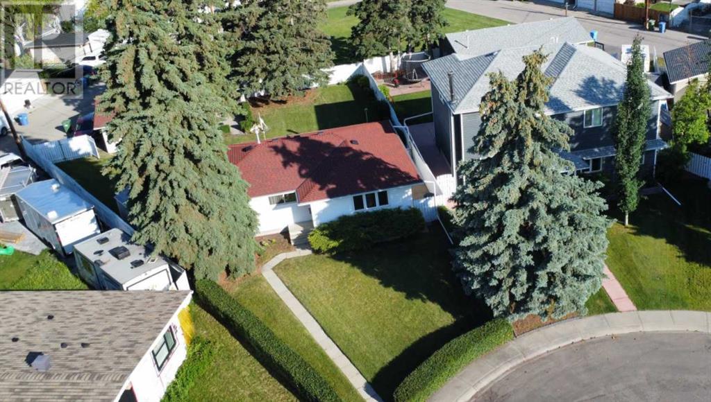 Single Family House Bungalow for Sale in  Aurora Place SE Acadia Calgary 