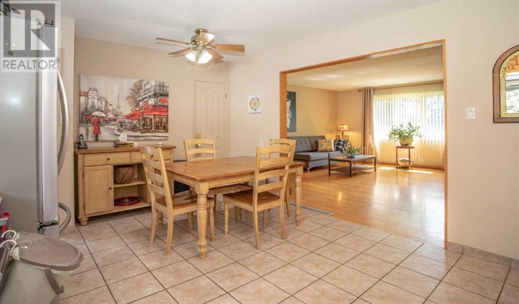 Single Family House Bungalow for Sale in  Aurora Place SE Acadia Calgary 